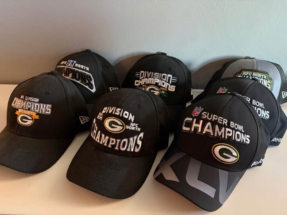 Lot 7 New Era & Reebok GB Packers XLV & NFC Champions Hats Siz S/M (0163)